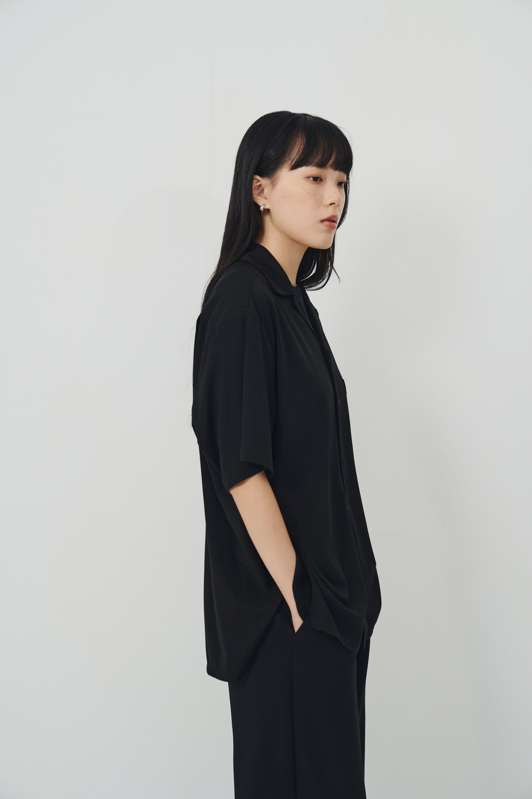 絲感短袖襯衫 Silk Halfsleeve - 經典黑 Black