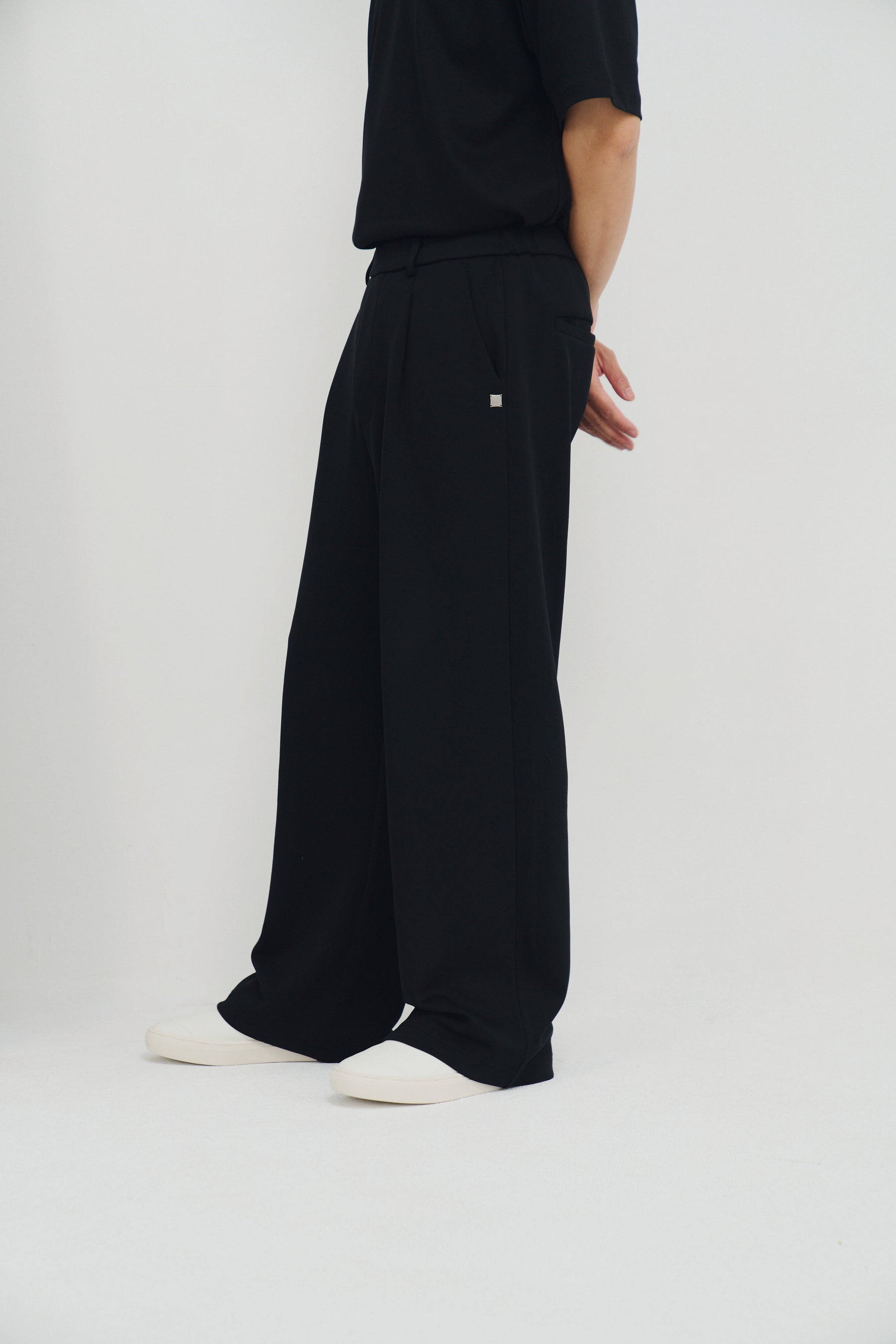 柔膚空氣長寬褲 Tenderism Trousers - 經典黑 Black