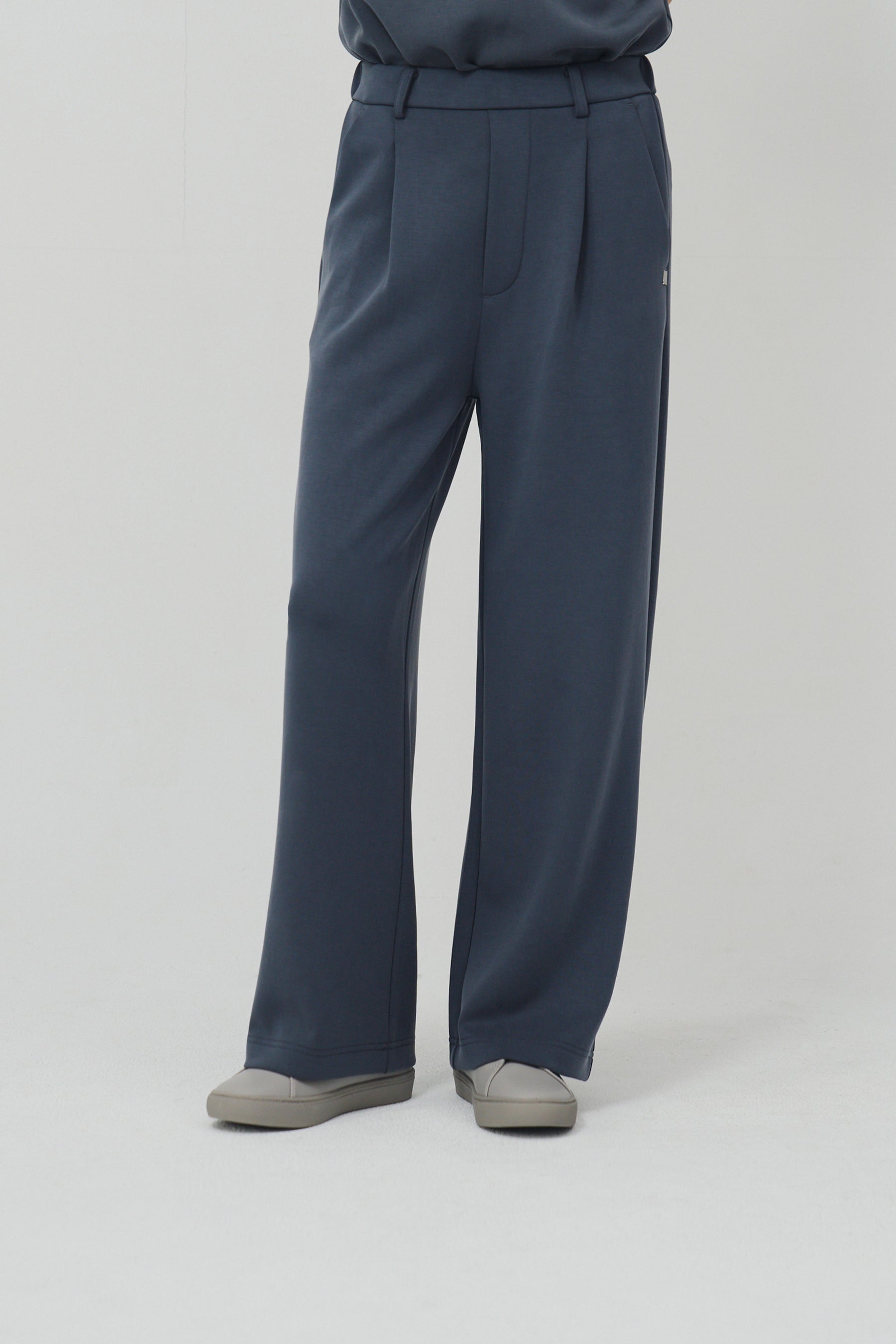 柔膚空氣長寬褲 Tenderism Trousers - 藍霧灰 Dove Gray